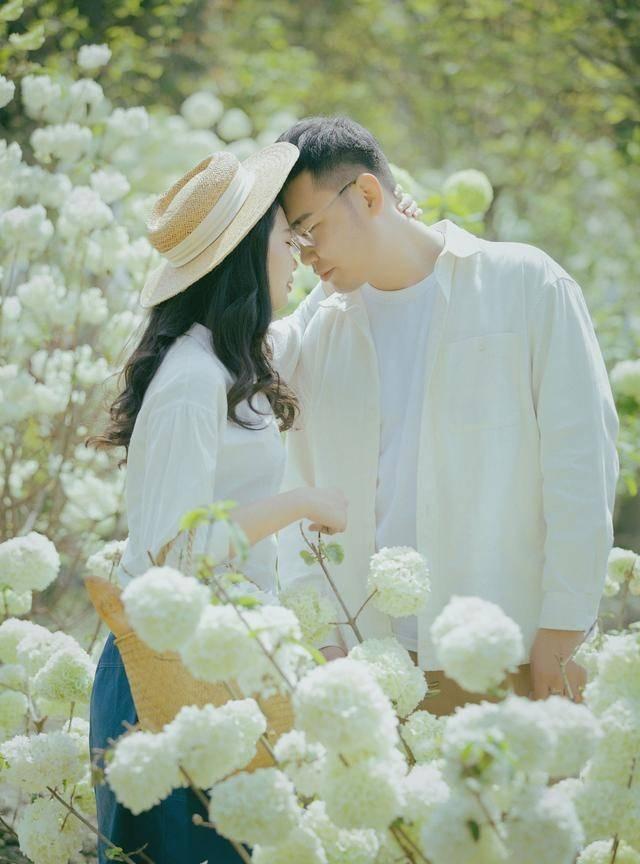 救援可爱小松鼠